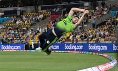 Barry McCarthy pulls off a memorable boundary save in Ireland’s T20 World Cup 2022 Super 12 cricket match against Australia.