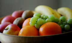 A bowl of fruit