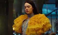 Emma Stone as Bella in Yorgos Lanthimos’s Poor Things (2023).