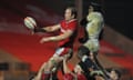 Alun Wyn Jones battles with Maro Itoje in the lineout, Wales v England