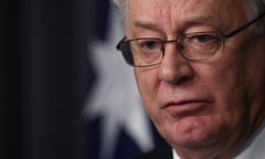 Andrew Robb