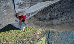66320<br>Alex Honnold making the first free solo ascent of El Capitan’s Freerider in Yosemite National Park, CA. (National Geographic/Jimmy Chin)