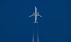 White aircraft flying at 40,000 feet