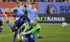 Dominic Oduro bundles in Montreal’s late equaliser on Wednesday.