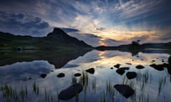 Llynnau Cregennen at dawn, beneath Cadair Idris, Snowdonia, Wales<br>C4G32X Llynnau Cregennen at dawn, beneath Cadair Idris, Snowdonia, Wales