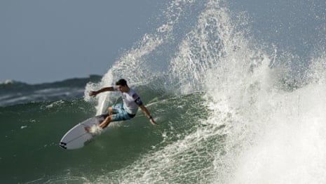 Perfect 10 for Griffin Colapinto as US surfer gets a triple barrel – video  