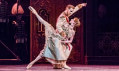 Edward Watson as Rudolf and Sarah Lamb as Marie Larisch in Mayerling by Kenneth MacMillan.