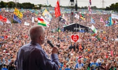Jeremy Corbyn addresses the crowd at Glastonbury festival in 2017
