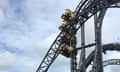 Lindsey McQueen @Mcqueen0510
Poor people stuck on the smiler #smiler #AltonTowers pic.twitter.com/pXokRcOx14