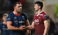 Bristol and England prop Ellis Genge, left, makes up with Sale’s Tom Curry