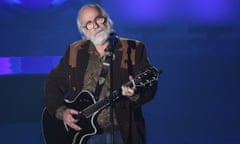 Robert Hunter in 2015 when he was inducted into the Songwriters’ Hall of Fame in New York.