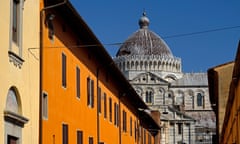 Pisa street scene looking towards the Duomo