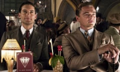 2012, THE GREAT GATSBY<br>TOBEY MAGUIRE &amp; LEONARDO DICAPRIO Character(s): Nick Carraway, Jay Gatsby Film 'THE GREAT GATSBY' (2012) Directed By BAZ LUHRMANN 25 December 2012 SAC10985 Allstar Collection/WARNER BROS. PICTURES **WARNING** This photograph can only be reproduced by publications in conjunction with the promotion of the above film. A Mandatory Credit To WARNER BROS. PICTURES is Required. For Printed Editorial Use Only, NO online or internet use. 1111z@yx