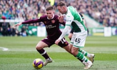 Aiden McGeady in action for Hibs in the Edinburgh derby against Hearts in January