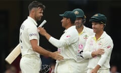 Australia v England - 4th Test: Day 5<br>SYDNEY, AUSTRALIA - JANUARY 09: James Anderson of England and Usman Khawaja of Australia shake hands after the end of play during day five of the Fourth Test Match in the Ashes series between Australia and England at Sydney Cricket Ground on January 09, 2022 in Sydney, Australia. (Photo by Mark Metcalfe - CA/Cricket Australia via Getty Images)