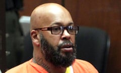 LOS ANGELES, CA - APRIL 08:  Marion 'Suge' Knight appears in court with his Lawyer Matthew P Fletcher for a preliminary hearing in a robbery charge case at Criminal Courts Building on April 8, 2015 in Los Angeles, California.  Knight is charged with robbery and criminal threats after allegedly stealing a photographer's camera during an incident September 5, 2015 in Beverly Hills.  (Photo by David Buchan/Getty Images)