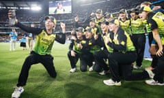 Meg Lanning of Australia takes a team selfie