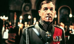 Soliloquoy at a urinal … Ian McKellen in Richard III.