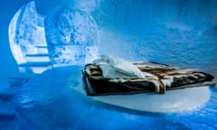 Deluxe suite- Wishful Thinking Artists- Marjolein Vink & Maurizio Perron, ICEHOTEL 365, photo by - Asaf Kliger (1 of 1)