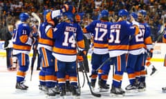 The New York Islanders celebrate after defeating the Florida Panthers in Game 6