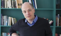 Alain De Botton, who will take on your questions.
