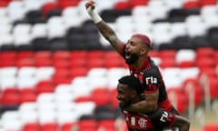 Gabriel Barbosa celebrates after scoring the winner for Flamengo against Internacional on Sunday.