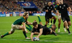 Beauden Barrett scores a try.