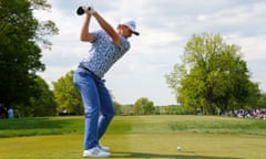 Justin Rose tees off on the 16th