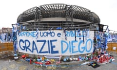 *** BESTPIX *** SSC Napoli v AS Roma - Serie A<br>NAPLES, ITALY - NOVEMBER 29: Tributes are seen to the deceased Diego Maradona outside the stadium prior to the Serie A match between SSC Napoli and AS Roma at Stadio San Paolo on November 29, 2020 in Naples, Italy. Sporting stadiums around Italy remain under strict restrictions due to the Coronavirus Pandemic as Government social distancing laws prohibit fans inside venues resulting in games being played behind closed doors. (Photo by Francesco Pecoraro/Getty Images) *** BESTPIX ***