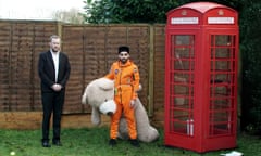 The tasks need to be stupid but not ludicrous ... Alex Horne and Mawaan Rizwan in Taskmaster.