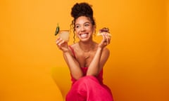 Pearl Mackie photographed for Life on a Plate Hair and makeup: Dan Delgado using Fenty Beauty Observer Food Monthly OFM June 2023