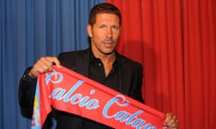 Argentinian Diego Pablo Simeone new coach of Catania<br>epa02538366 Argentinian Diego Pablo Simeone poses for photographers during his presentation as new coach of Catania, 19 January 2011. Serie A league minnows Catania presented their new coach Diego Simeone, who returned to Europe as coach after a successful career as midfielder. 'I thank the club for taking me back to Italy', the Argentine coach said after a delayed flight from Buenos Aires. 'For me this is a great challenge, an important experience. I will try to make the team play as best as they can'.  EPA/ORIETTA SCARDINO