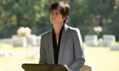Tig Notaro in One Mississippi: baring her scars