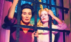 FEUD -- Pictured: (l-r) Susan Sarandon as Bette Davis, Jessica Lange as Joan Crawford. CR: Suzanne Tenner/FX