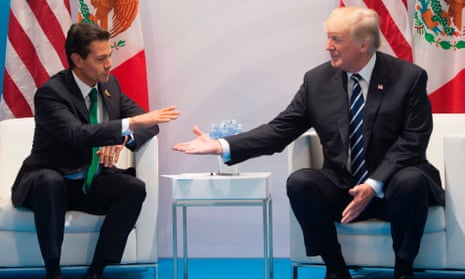 Mexico to pay for border wall, says Trump, in front of Peña Nieto – video