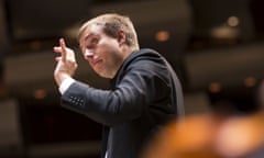 Vasily Petrenko conducts the RPO at Southbank Centre on 3 Nov 2021 credit Ben Wright and Royal Philharmonic Orchestra 2