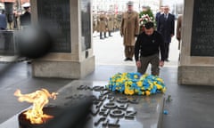 Volodymyr Zelenskiy visits the Tomb of the Unknown Soldier in Warsaw