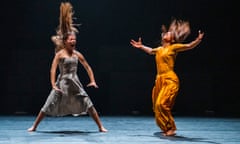 Elpida Skourou and Mythili Prakash in Outwitting The Devil, a UK Premiere by Akram Khan Company @ Sadler's Wells (Opening 24-11-2021) ©Tristram Kenton 11-21 (3 Raveley Street, LONDON NW5 2HX TEL 0207 267 5550 Mob 07973 617 355)email: tristram@tristramkenton.com