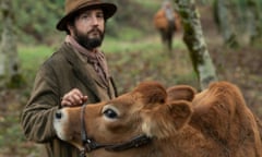 John Magaro stars as “Cookie” in director Kelly Reichardt’s FIRST COW, released by A24 Films. Credit : Allyson Riggs / A24 Films