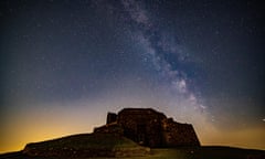 Milky way over the Jubilee tower, Moel Famau, Clwydian Range, North Wales<br>2A7F5H7 Milky way over the Jubilee tower, Moel Famau, Clwydian Range, North Wales