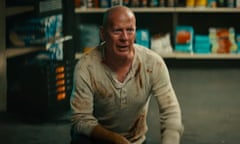 Bruce Willis in #DieHardisBack, commercial for DieHard Battery car batteries