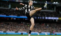 AFL 1st Semi Final - Collingwood v Fremantle<br>MELBOURNE, AUSTRALIA - SEPTEMBER 10: Jack Ginnivan of the Magpies kicks the ball during the 2022 AFL First Semi Final match between the Collingwood Magpies and the Fremantle Dockers at the Melbourne Cricket Ground on September 10, 2022 in Melbourne, Australia. (Photo by Dylan Burns/AFL Photos via Getty Images)