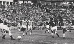 WORLD CUP-1958-BRAZIL-WALES<br>17-year-old Brazilian forward Pele (R) kicks the ball past Welsh goalkeeper Jack Kelsey (L) during the World Cup quarterfinal soccer match between Brazil and Wales 19 June 1958 in Goteborg. Brazil advanced to the semifinals with a 1-0 victory. AFP PHOTO/INTERCONTINENTALE (Photo credit should read STAFF/AFP/Getty Images)