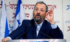 Ehud Barak gives a press conference at Beit Sokolov in Tel Aviv on June 26, 2019