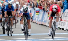 Peter Sagan (C) of Slovakia wins ahead of Norway’s Alexander Kristoff (R) the Men’s Elite Road Race at the UCI 2017 Road World Championship in Bergen, Norway, 24 September 2017. EPA/CORNELIUS POPPE NORWAY OUT