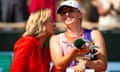 Chris Evert and Iga Swiatek