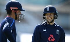 England &amp; India Net Sessions<br>LONDON, ENGLAND - SEPTEMBER 06: Alastair Cook and Joe Root of England wait to bat during a nets session at The Kia Oval on September 6, 2018 in London, England. (Photo by Gareth Copley/Getty Images)