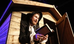 William’s world … Gary McNair performs in McGonagall’s Chronicles at Shedinburgh.