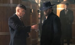 WARNING: Embargoed for publication until 00:00:01 on 28/11/2017 - Programme Name: Peaky Blinders IV - TX: n/a - Episode: n/a (No. 4) - Picture Shows: Thomas Shelby (Cillian Murphy), Alfie Solomons (Tom Hardy) - (C) © Caryn Mandabach Productions Ltd 2017 - Photographer: Robert Viglasky