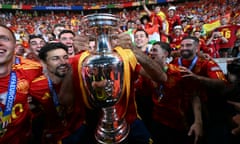 TOPSHOT-FBL-EURO-2024-MATCH51-ESP-ENG-PODIUM<br>TOPSHOT - Spain's players go for a lap of honor with the trophy after winning the UEFA Euro 2024 final football match between Spain and England at the Olympiastadion in Berlin on July 14, 2024. (Photo by INA FASSBENDER / AFP) (Photo by INA FASSBENDER/AFP via Getty Images)